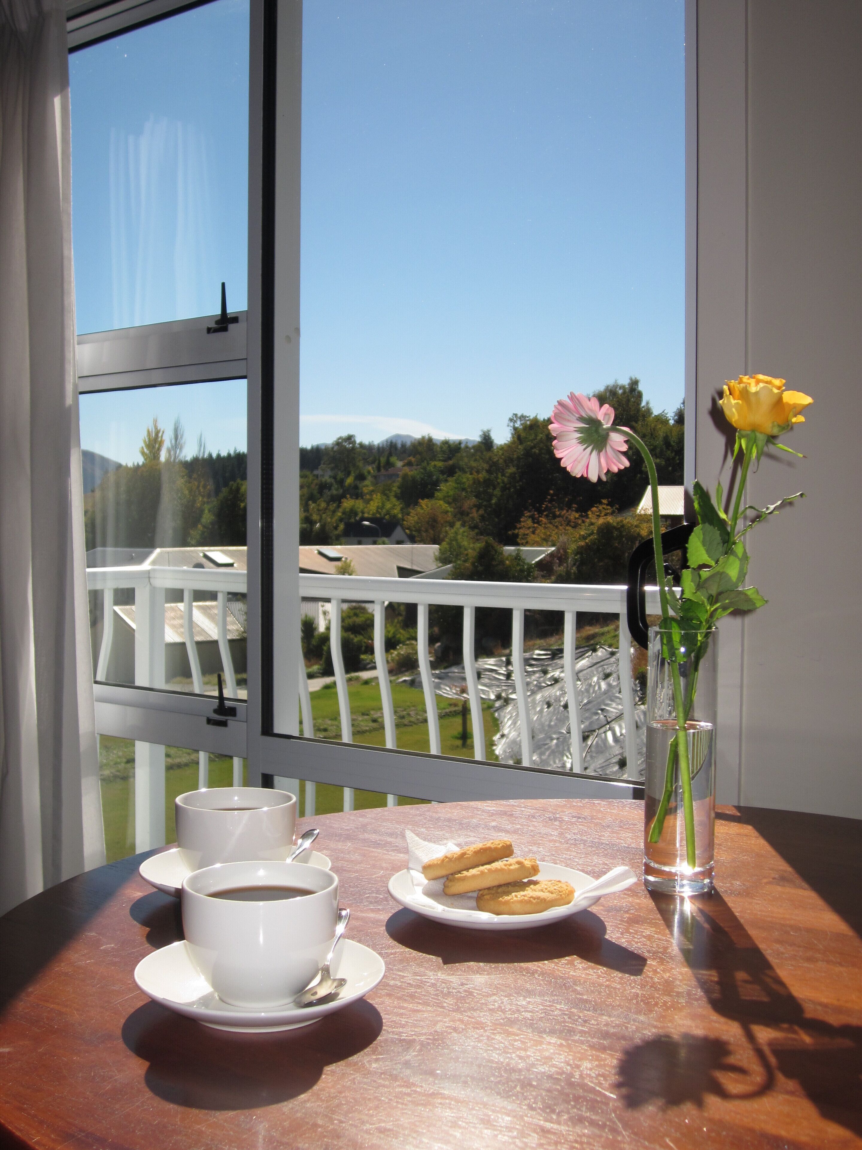 deluxe studio, garden view, mountainside | iron/ironing board, free wifi, bed sheets