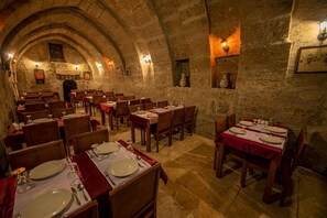 Desayuno continental incluido todos los días 