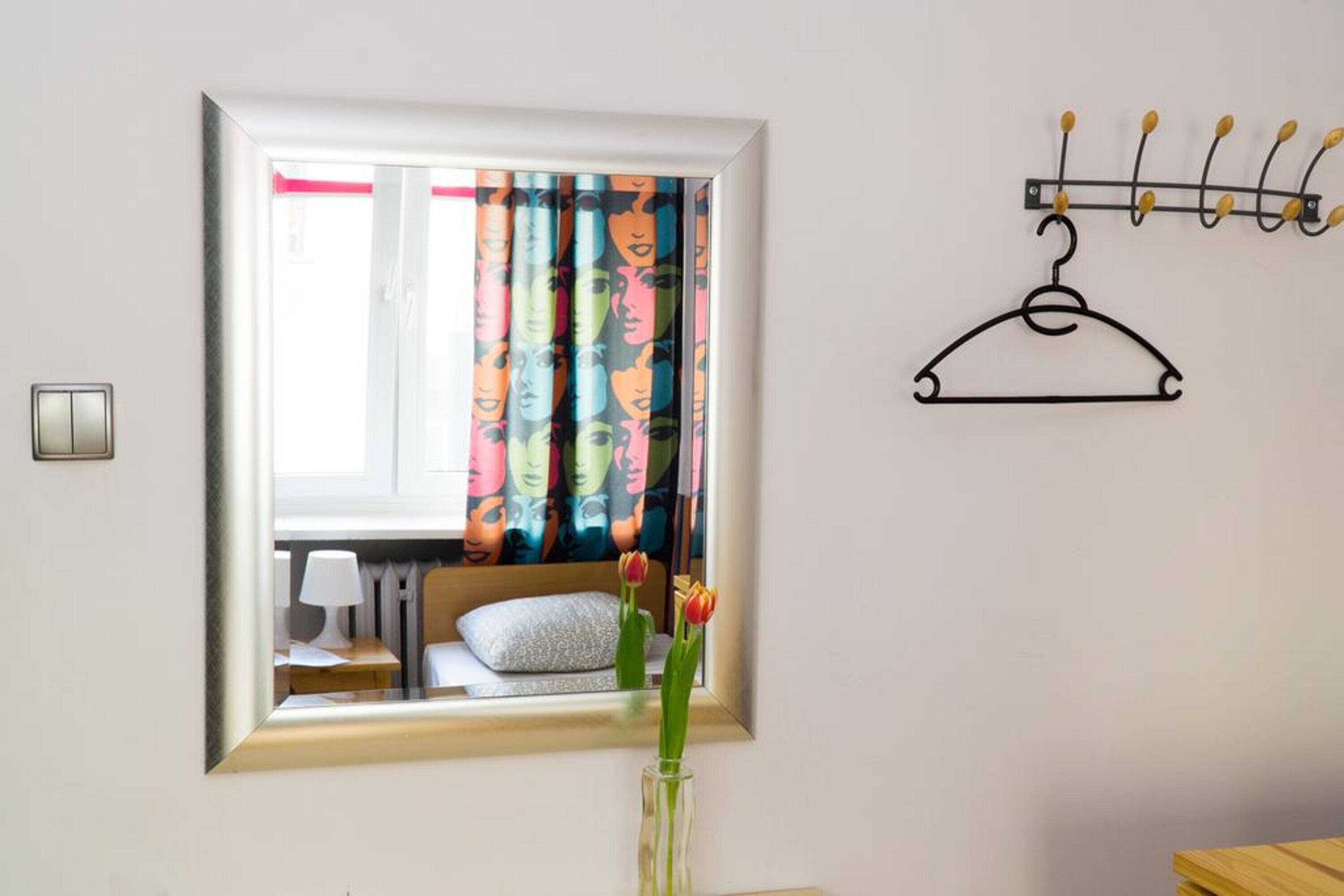 Photo - Hostel Helvetia Rooms Warsaw CITY CENTER and OLD TOWN