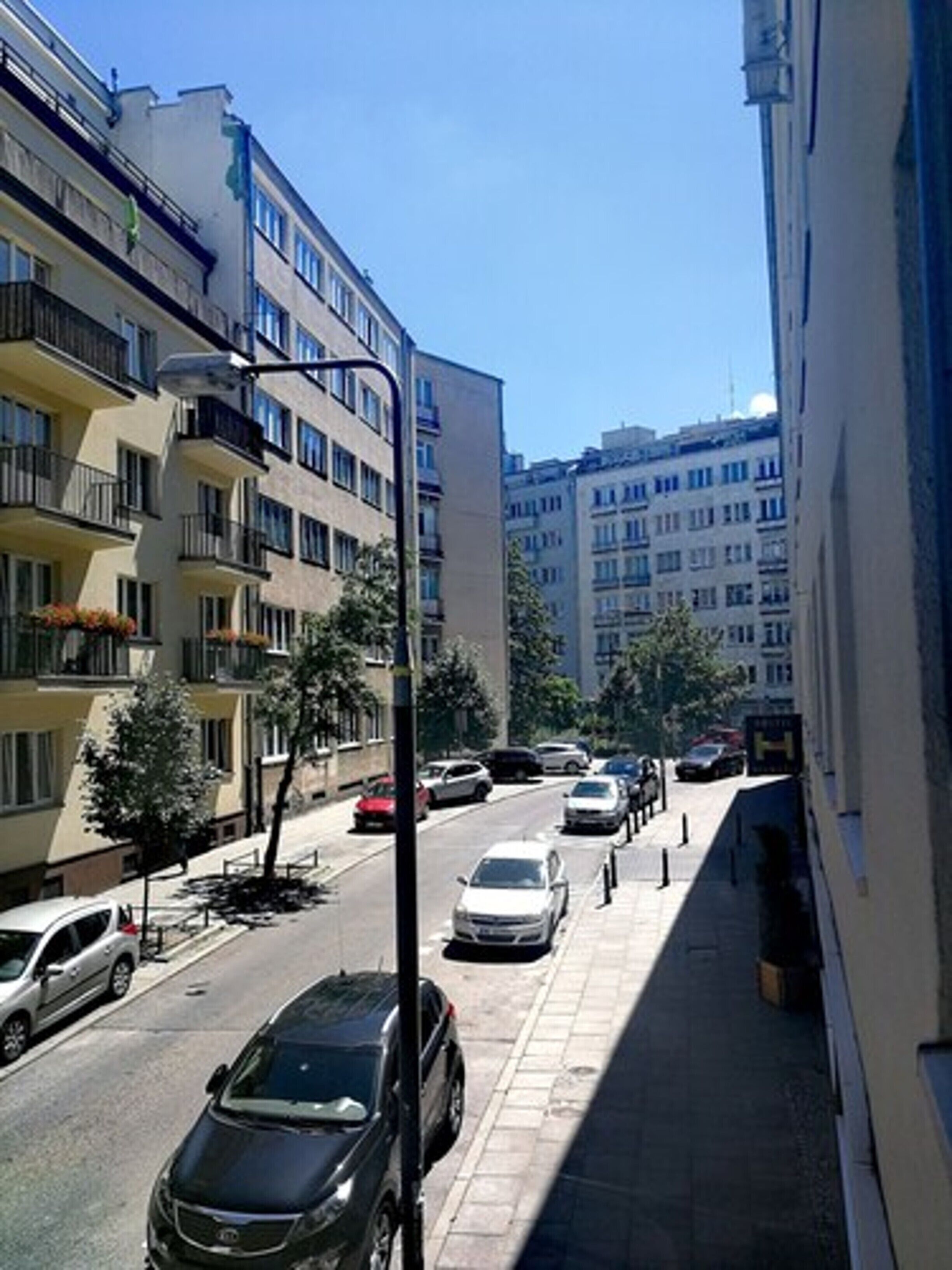 Photo - Hostel Helvetia Rooms Warsaw CITY CENTER and OLD TOWN