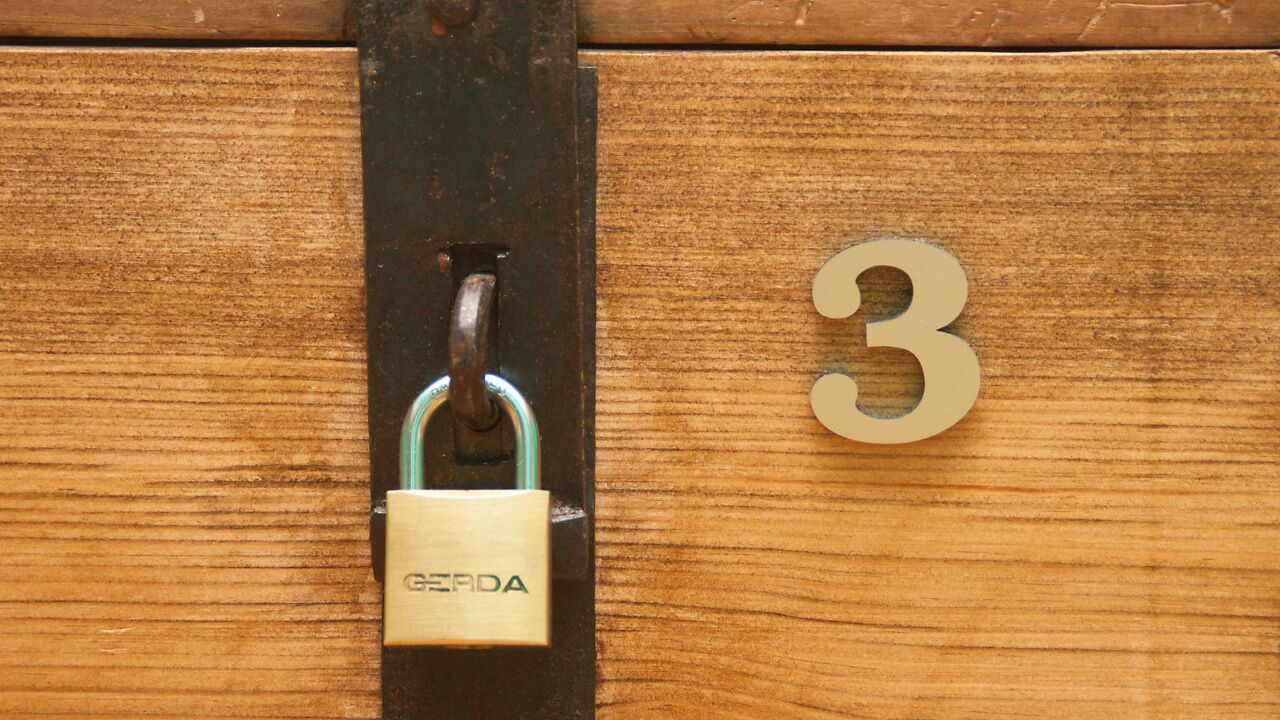 Photo - Hostel Helvetia Rooms Warsaw CITY CENTER and OLD TOWN