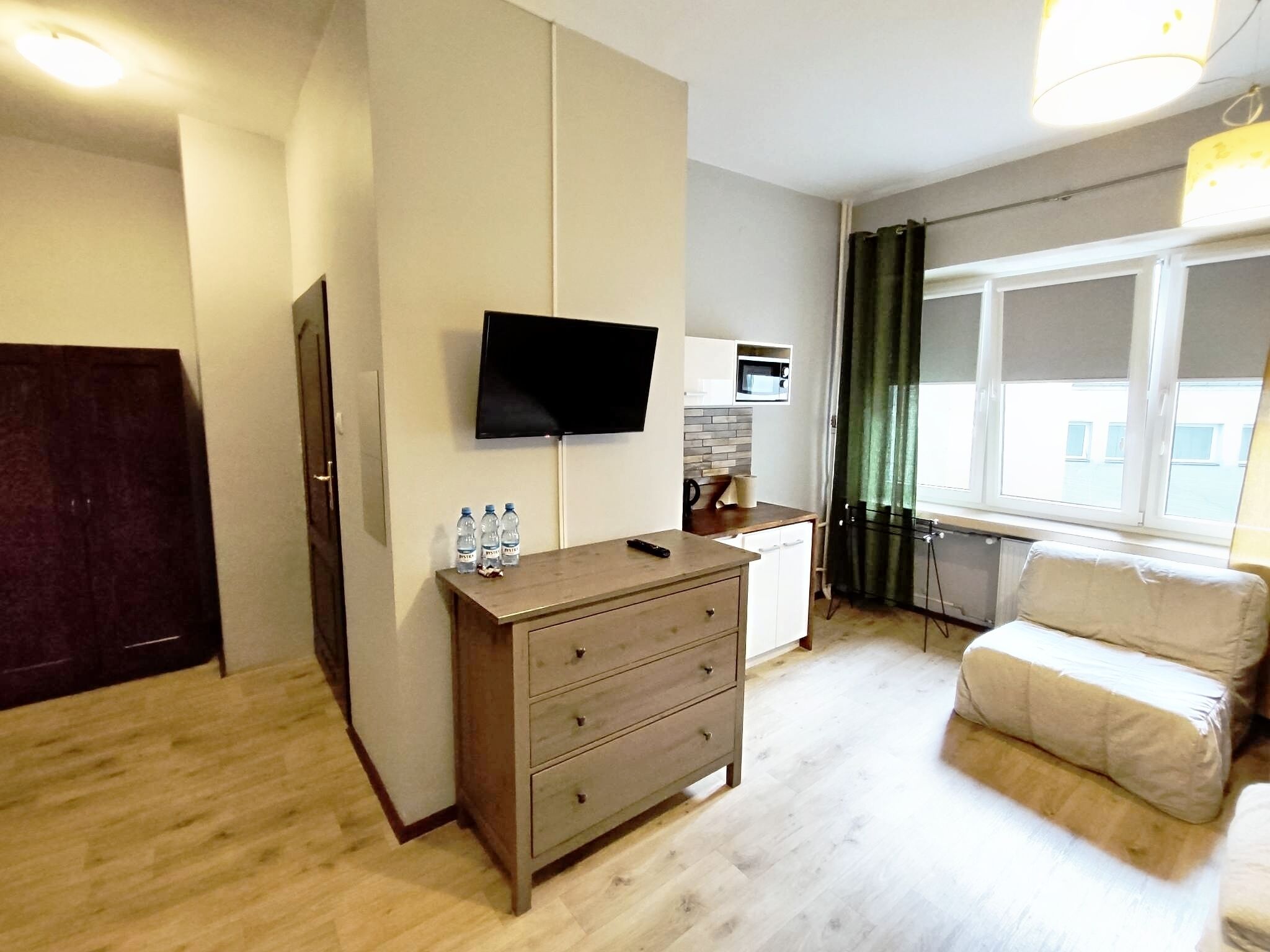 Photo - Hostel Helvetia Rooms Warsaw CITY CENTER and OLD TOWN