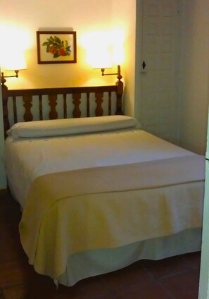 In-room safe, free WiFi