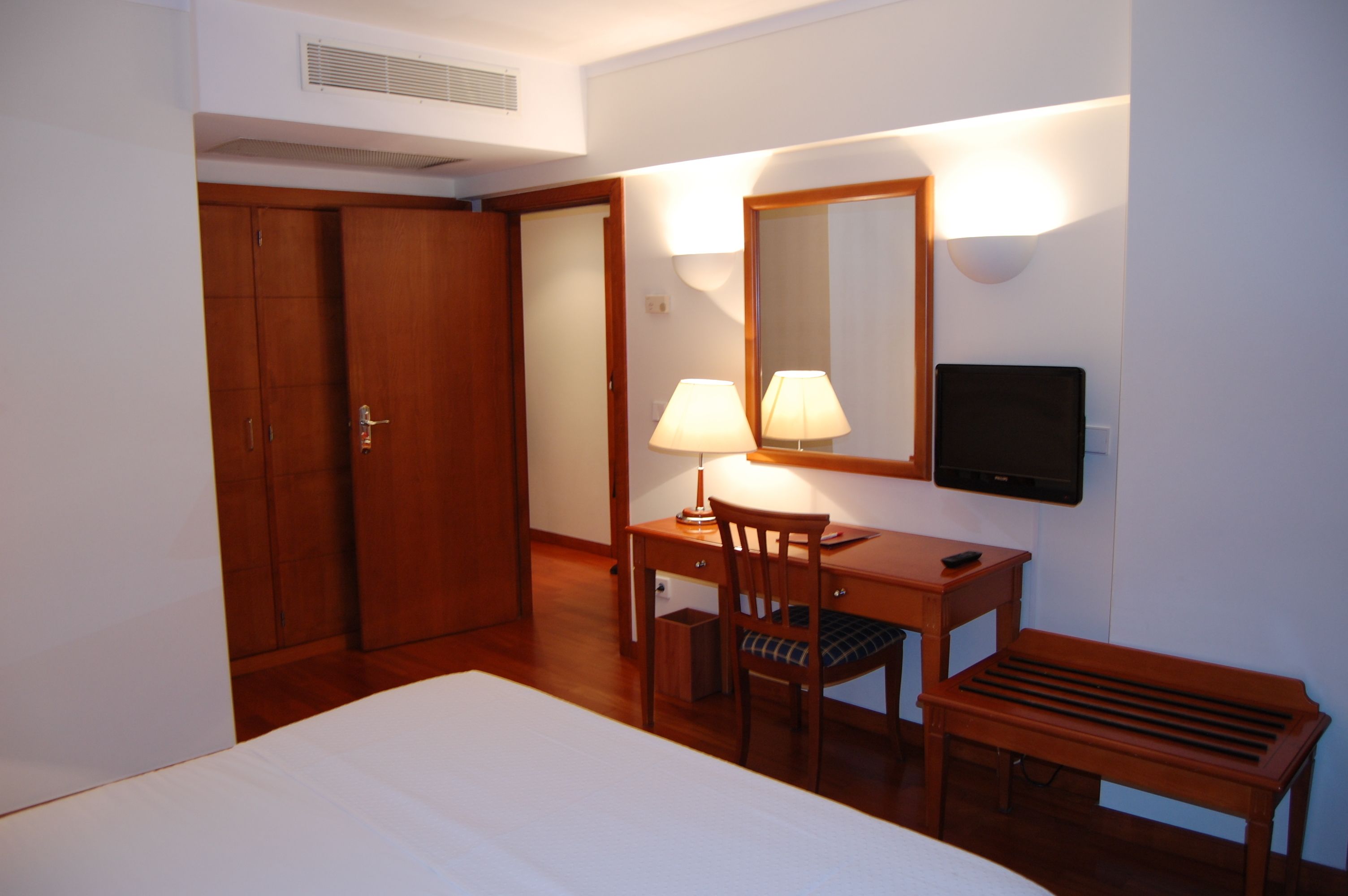 double or twin room | living area | lcd tv