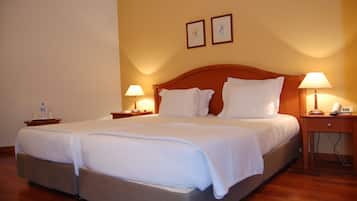 Minibar, in-room safe, desk, soundproofing