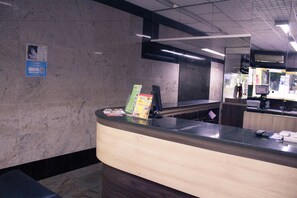 Check-in/check-out kiosk - Hotel Central Manaus (Manaus)