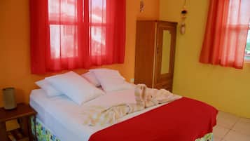 Basic Double Room, 1 Bedroom, Garden View | Individually decorated, free WiFi