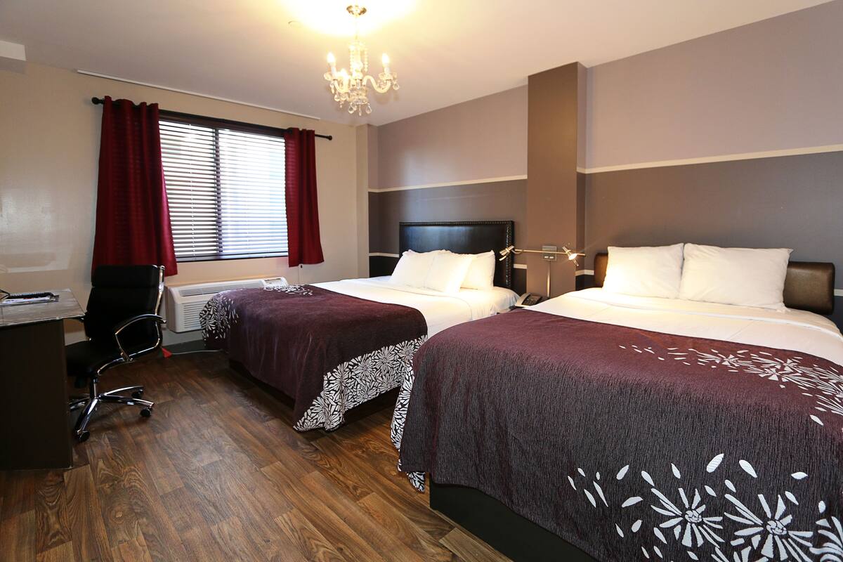 Chambre Double Supérieure | Literie de qualité supérieure, coffres-forts dans les chambres, bureau
