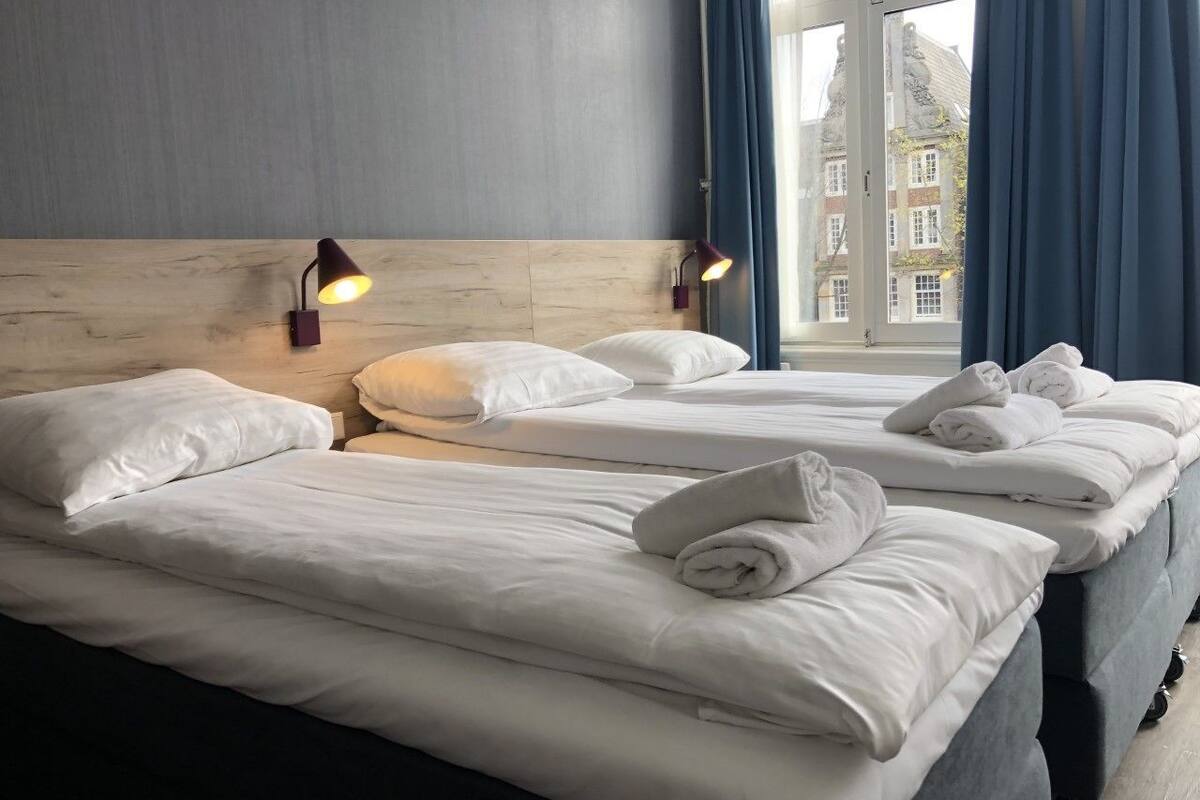 Triple Room | Bed sheets