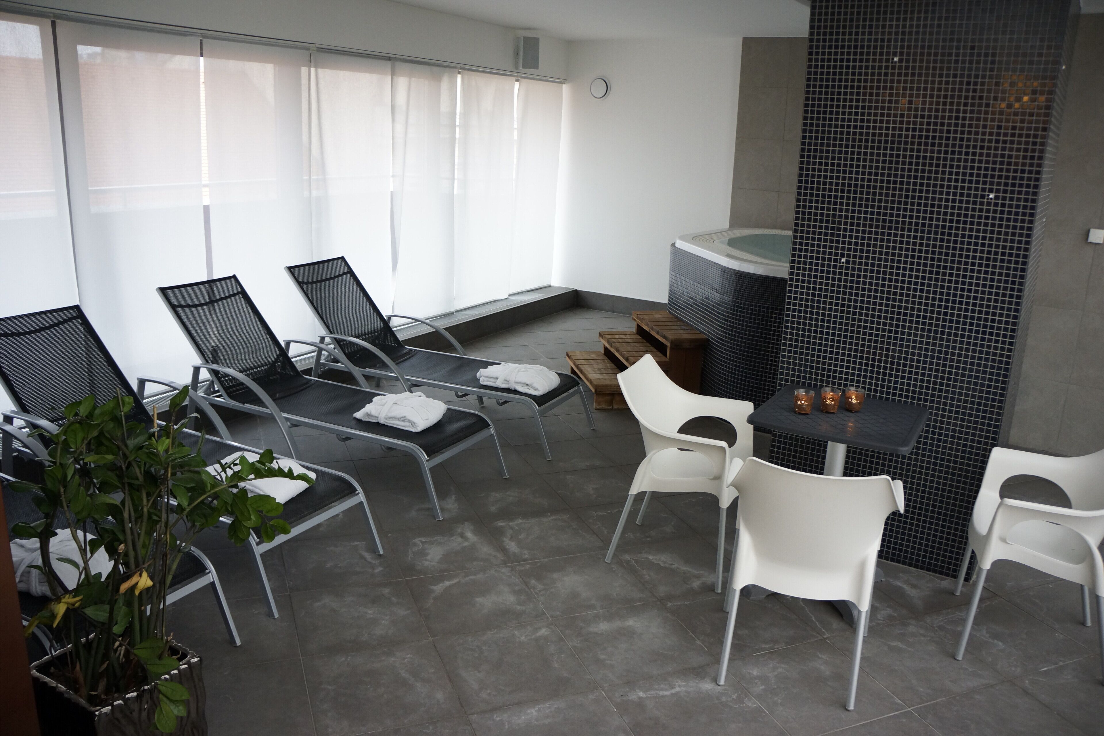 Salas de tratamiento para parejas, masajes de tejido profundo, masajes