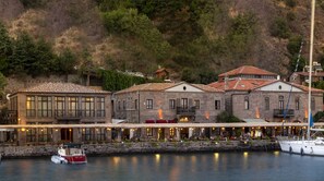 Exterior - Assos Nazlihan Hotel - Special Class (Ayvacik)