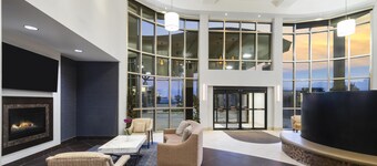 Best Western Premier Freeport Inn Calgary Airport