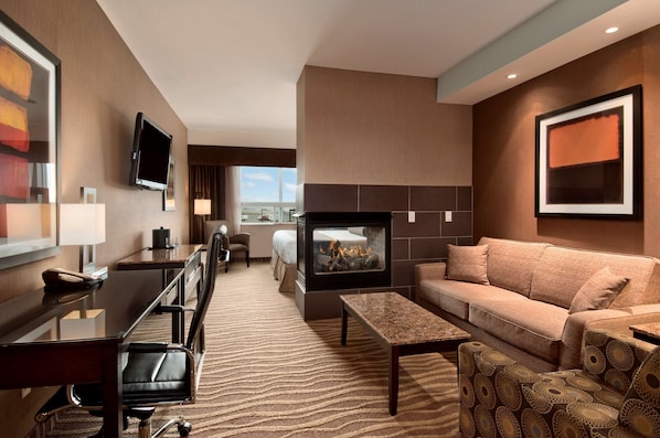 Suite, 1 King Bed, Non Smoking, Fireplace (with Sofabed) | Premium bedding, pillowtop beds, in-room safe, desk