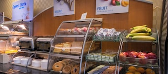 Holiday Inn Express Hotel and Suites Scranton by IHG