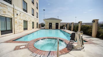 Outdoor pool, sun loungers