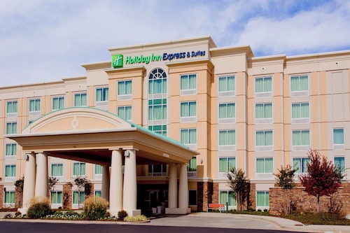 Holiday Inn Express Hotel & Suites Jackson NE by IHG