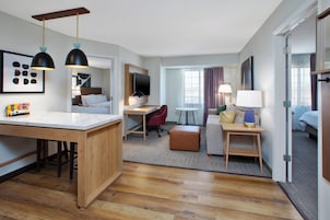 Roupas de cama premium, edredons de pluma, camas com colchões pillow-top