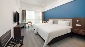 標準客房, 2 張單人床 (High Floor) | 高級寢具、客房內保險箱、書桌、熨斗/熨衣板