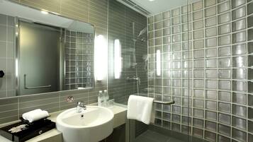 Shower, free toiletries, hair dryer, bathrobes