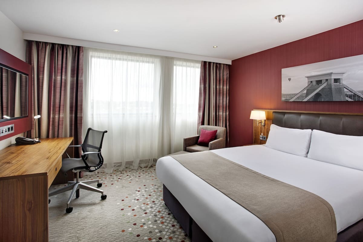 1 bedroom, in-room safe, desk, laptop workspace