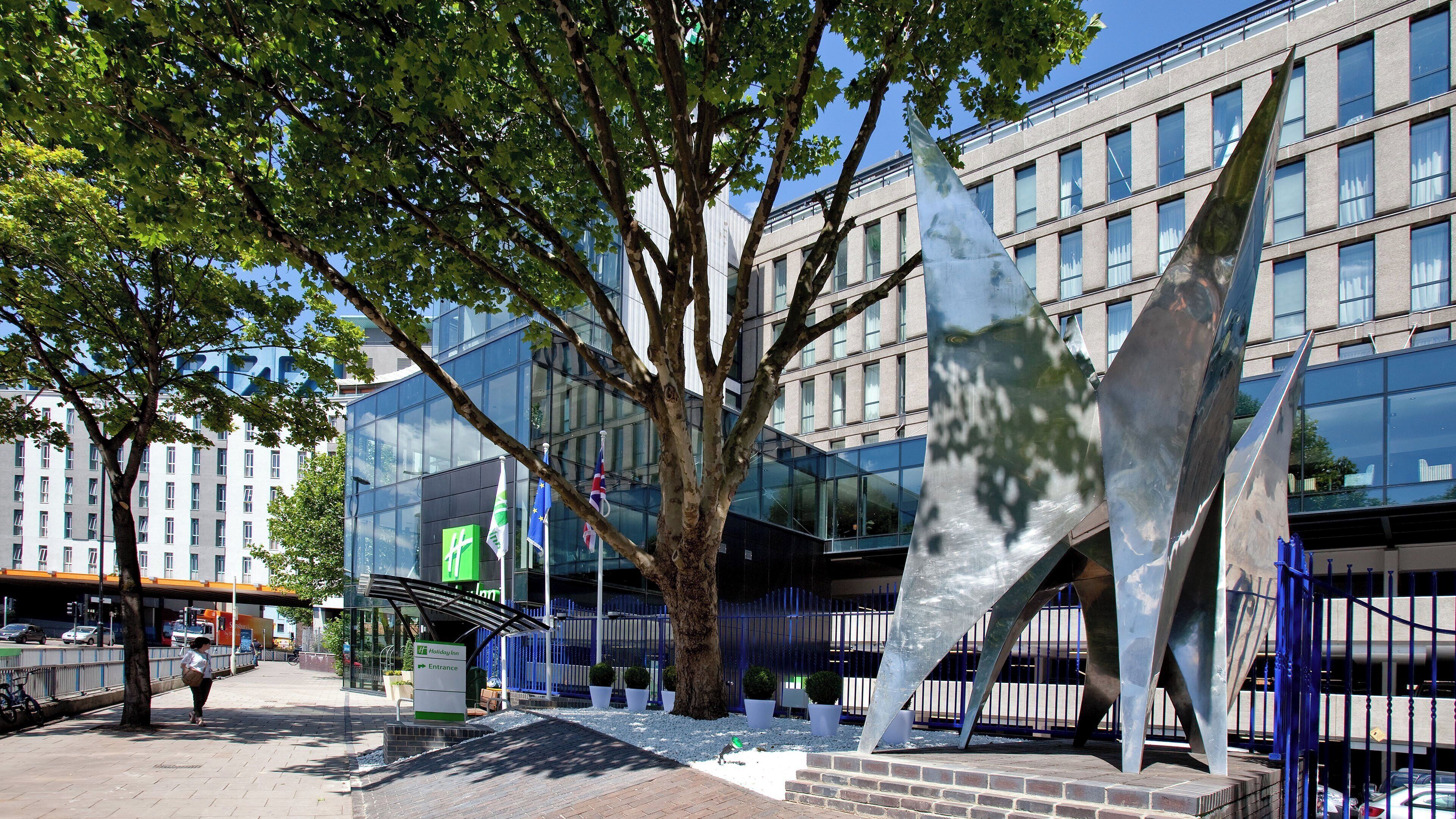 Photo - Holiday Inn Bristol City Centre by IHG