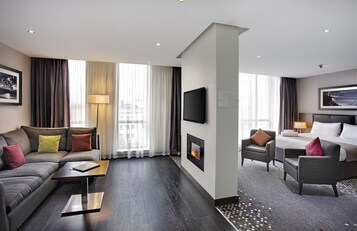 1 bedroom, in-room safe, desk, laptop workspace