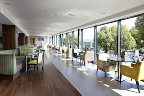Daily full breakfast for a fee - Holiday Inn Bristol City Centre by IHG (Bristol)