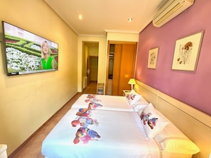 Superior Double Room, Private Bathroom | Down comforters, in-room safe, blackout drapes, soundproofing