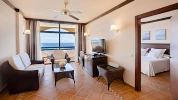Deluxe Suite, Sea View | View from room