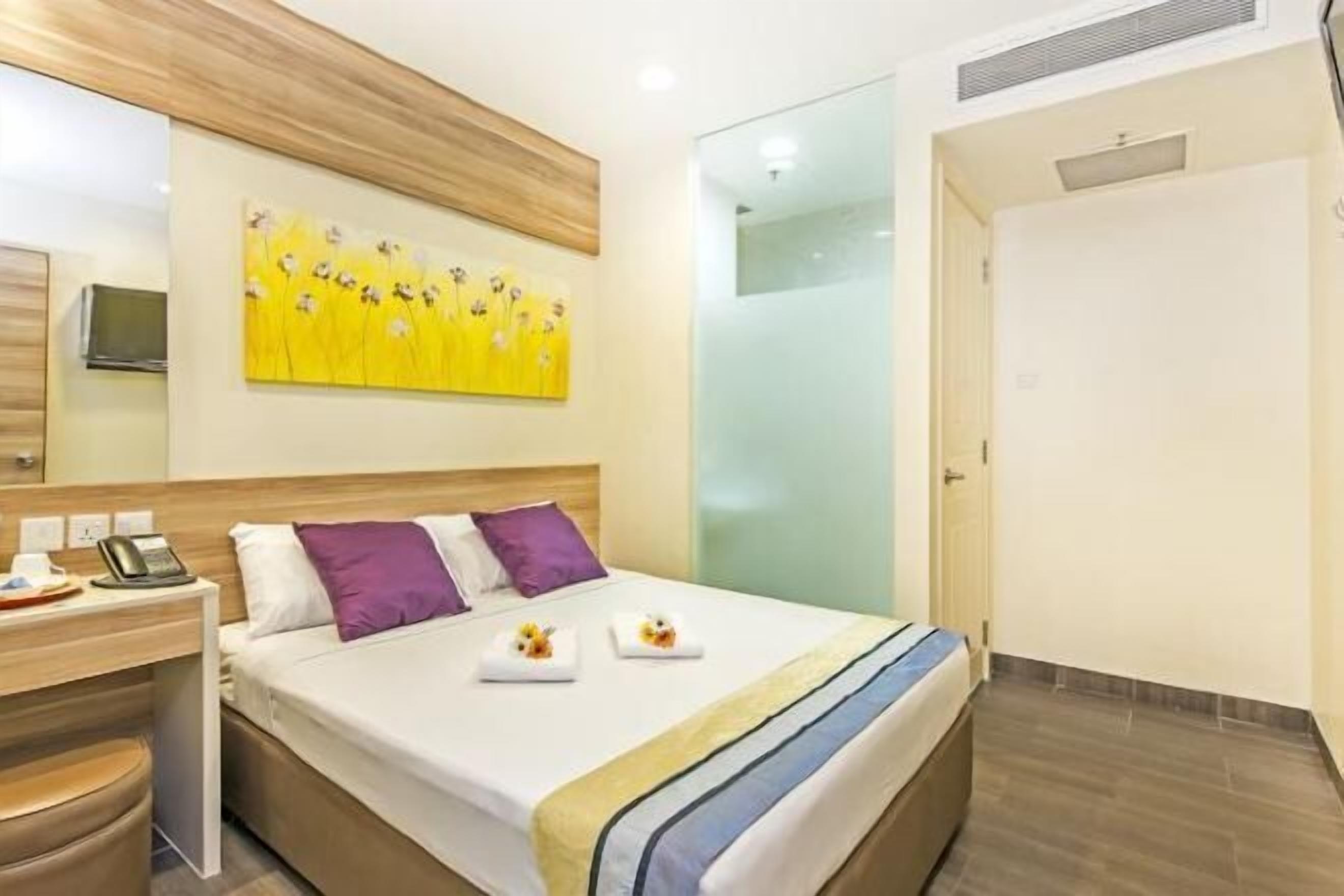 Wifi gratis y ropa de cama 