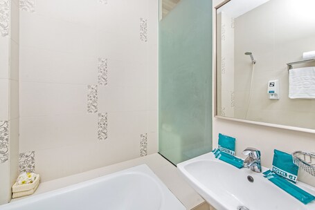 Hotel 81 Dickson - Image 8