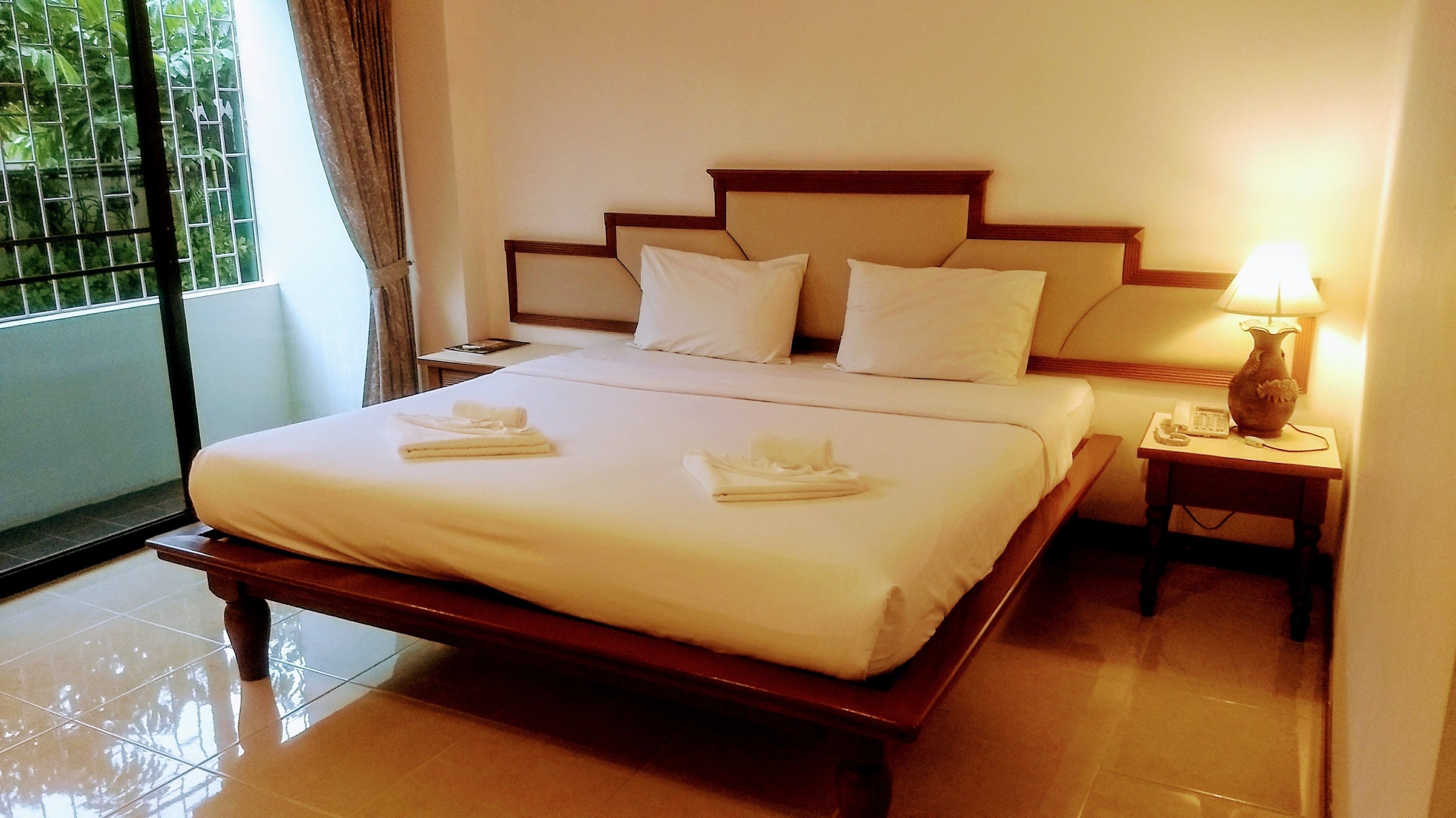 superior room | 2 bedrooms, hypo-allergenic bedding, minibar, in-room safe