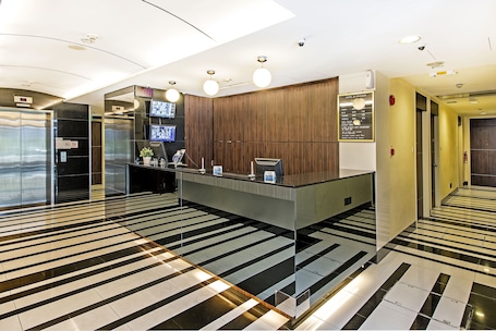 Recepção. Hotel 81 Rochor