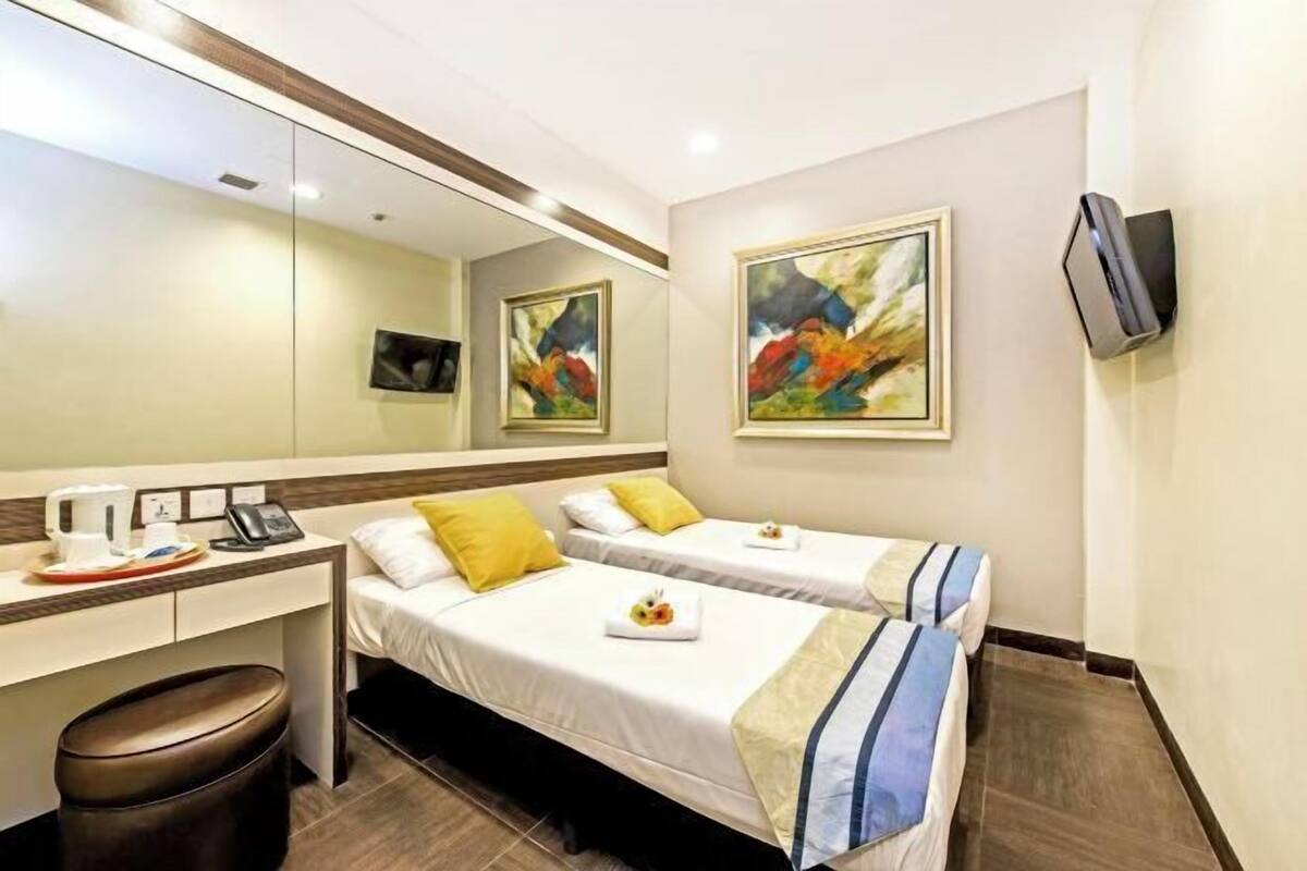 Free WiFi, bed sheets