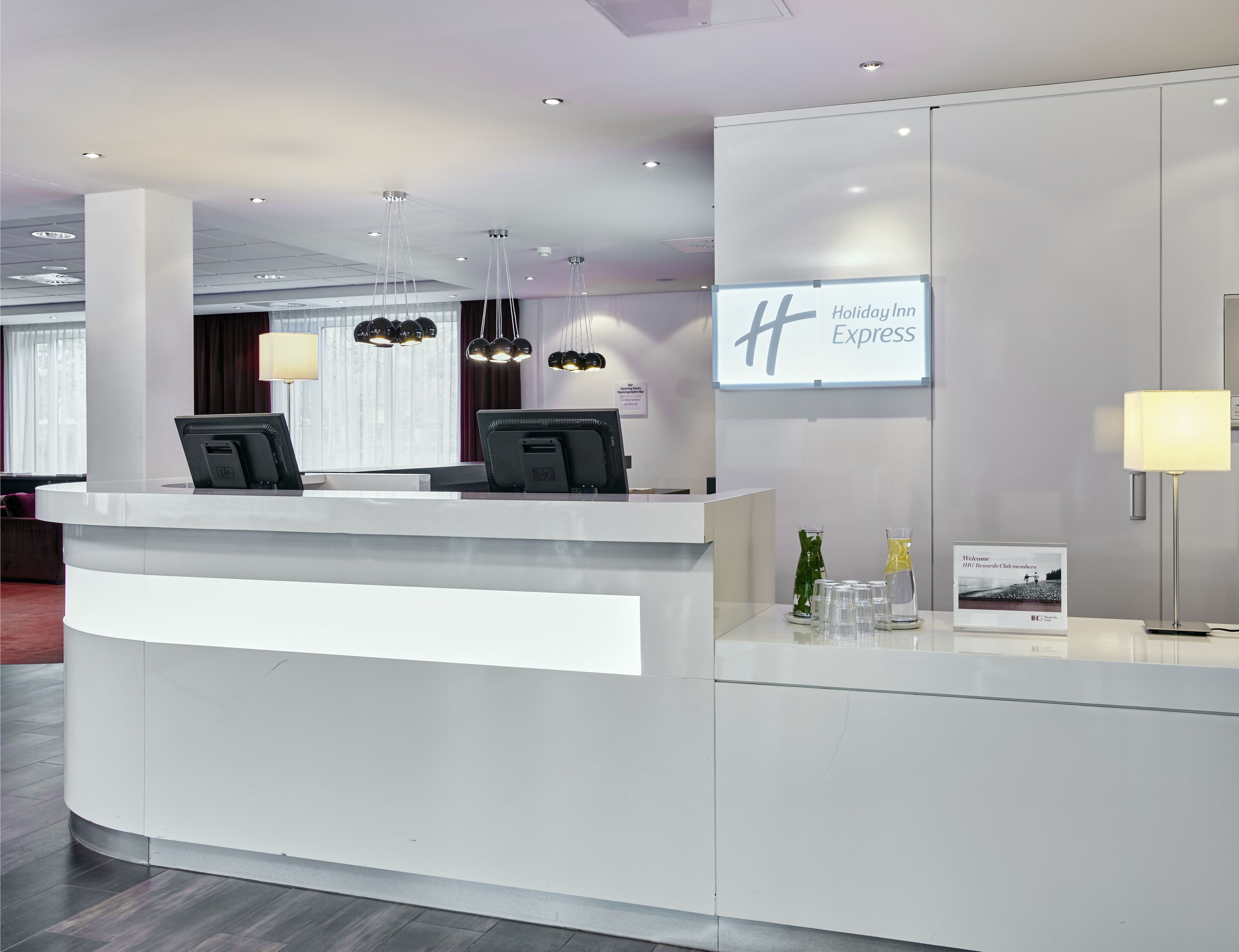 Foto - Holiday Inn Express Amsterdam - Schiphol by IHG