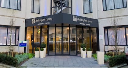 Holiday Inn Express Amsterdam - Schiphol by IHG