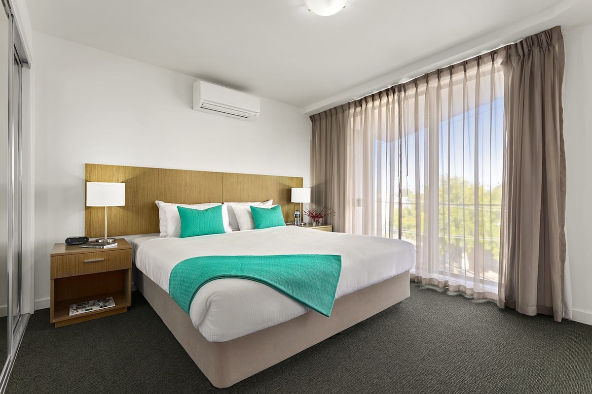 3 chambres, literie de qualité supérieure, surmatelas, minibar