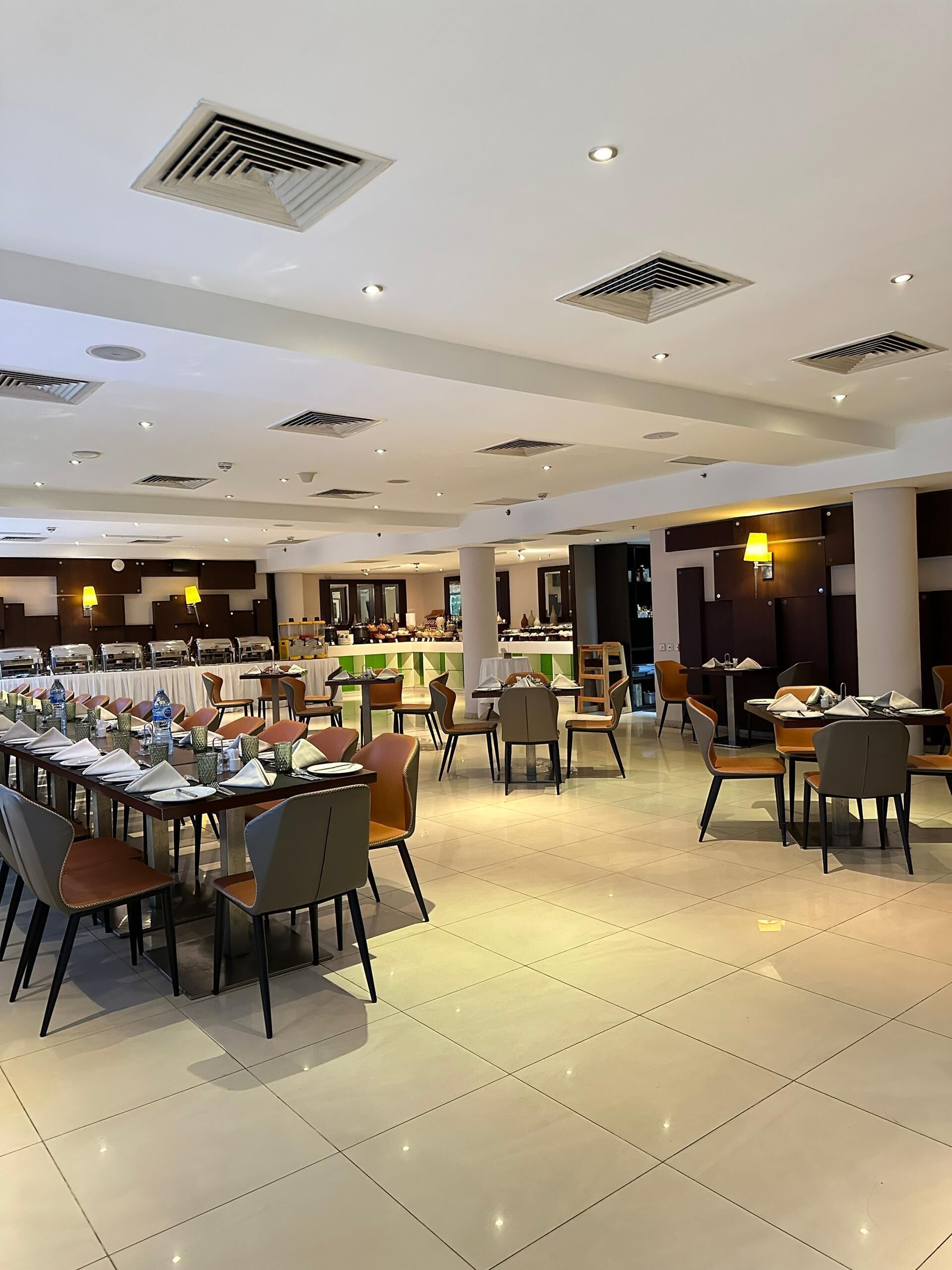Lunch and dinner served 