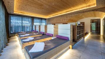 Sauna, hot tub, steam room, hot stone massages, Swedish massages