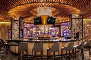 Bar (in der Unterkunft)