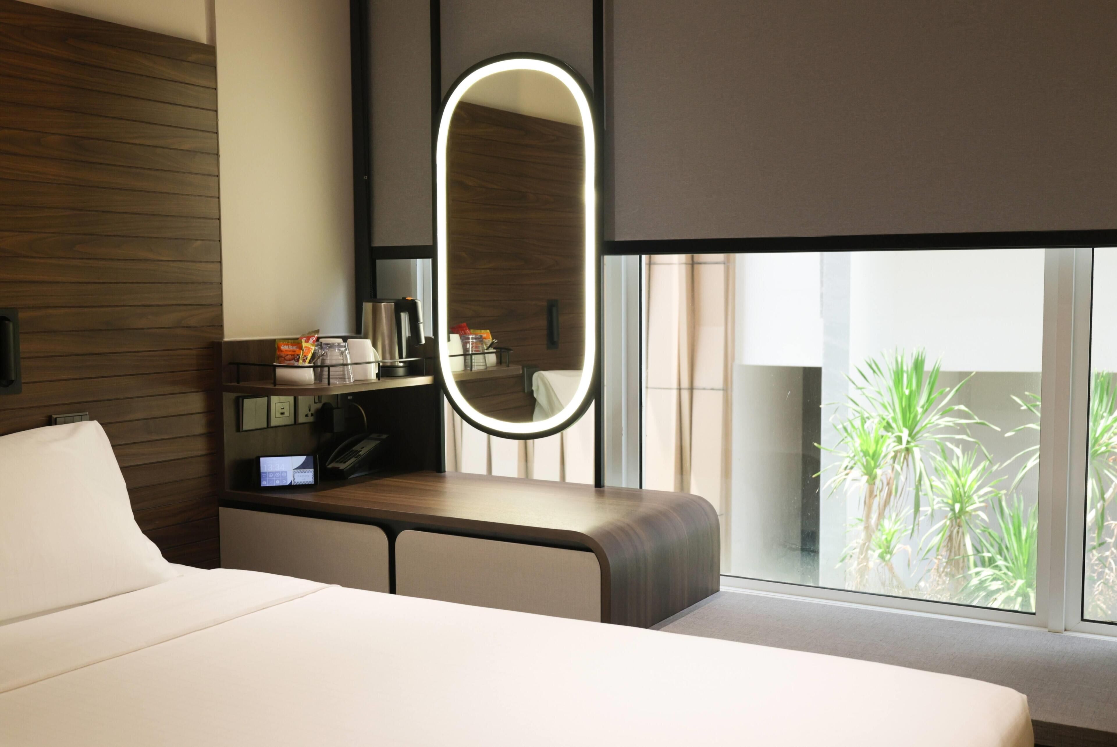 Phòng 2 giường đơn Tiêu chuẩn, 2 giường đơn (Ambient Lighting) | Két bảo mật tại phòng, bàn ủi/dụng cụ ủi quần áo 