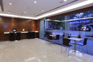 Business center - Value Hotel Balestier (Singapore)