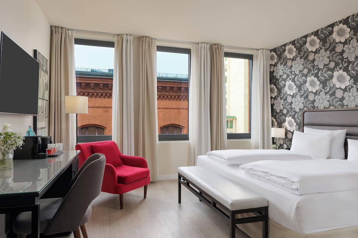 Deluxe Double or Twin Room