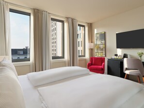 Deluxe Superior Room | Ropa de cama hipoalergénica y minibar 