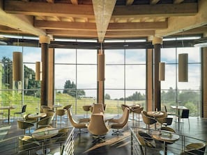 Bar (in der Unterkunft)