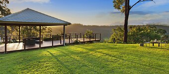 The Escarpment Retreat