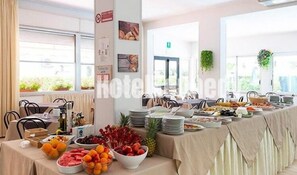 점심 식사 및 저녁 식사 제공, 이탈리아 요리