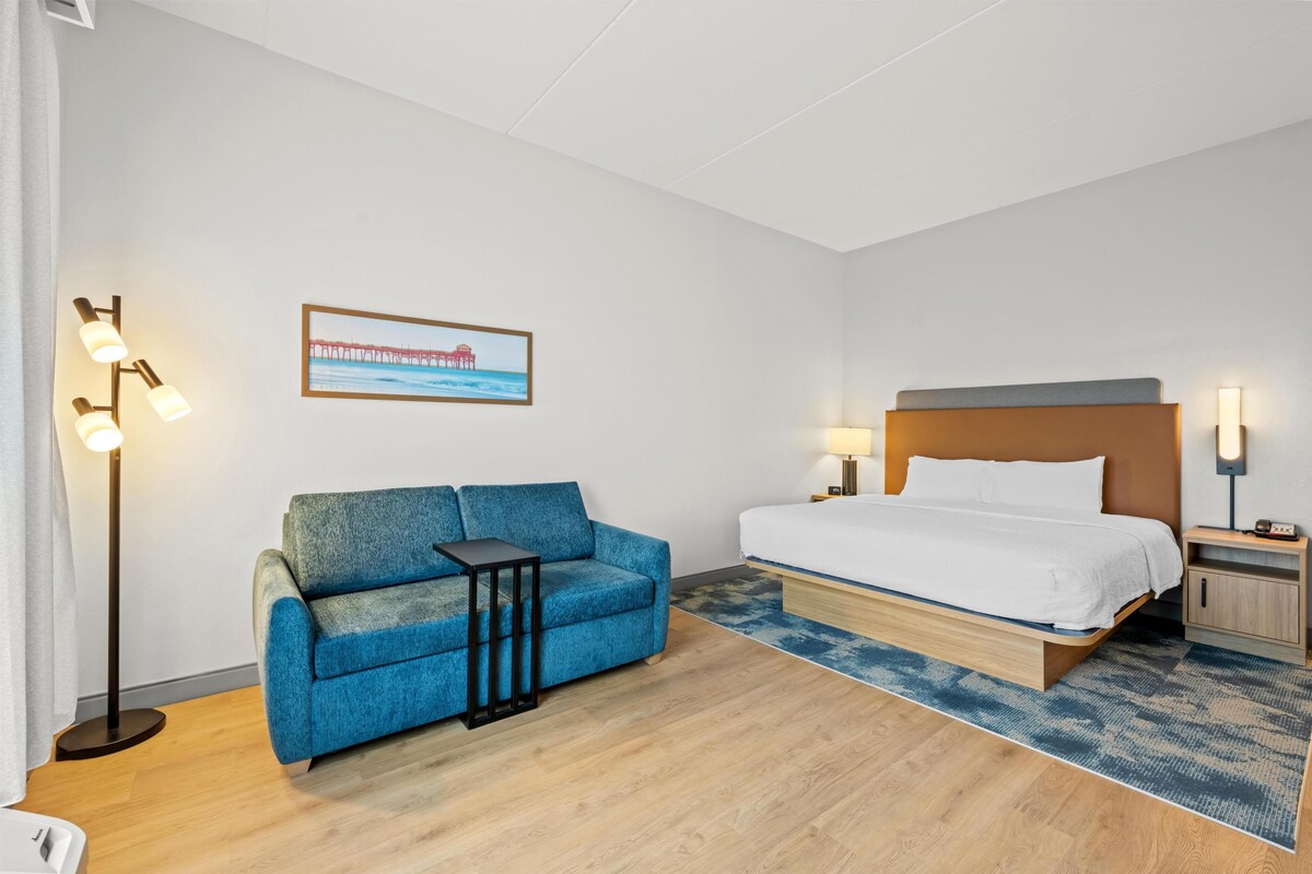 In-room safe, desk, blackout drapes, iron/ironing board