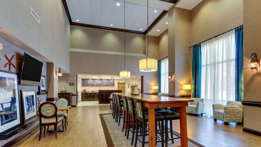 Hampton Inn & Suites Swansboro Near Camp Lejeune