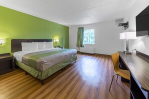 Free WiFi, bed sheets - Motel 6 Warminster, PA (Warminster)